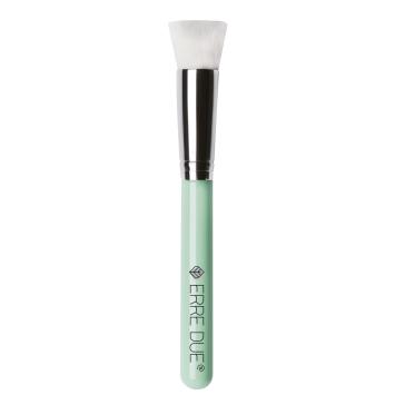 Angled Foundation Brush